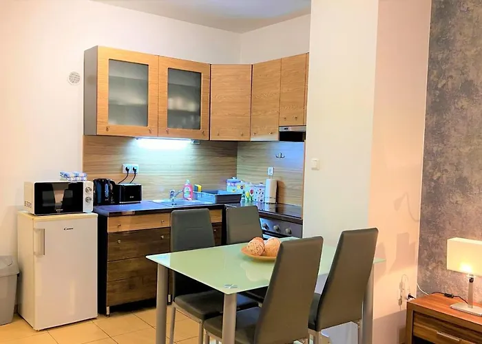 Cosy Living W Balcony Budapest