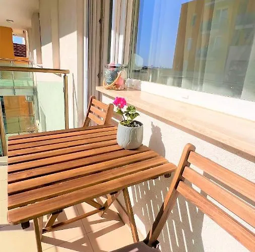公寓 Cosy Living W Balcony 布达佩斯